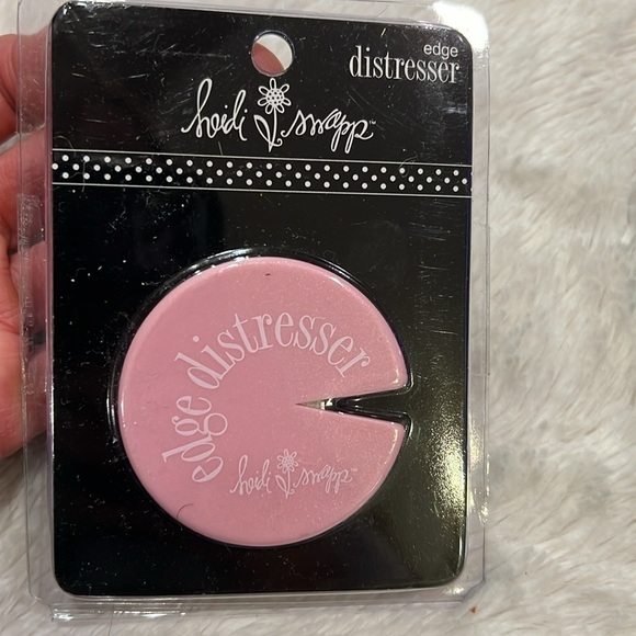 Stampin' Up! Stamp-a-ma-jig Edge Distresser Paper Trimmer - Picture 2 of 7